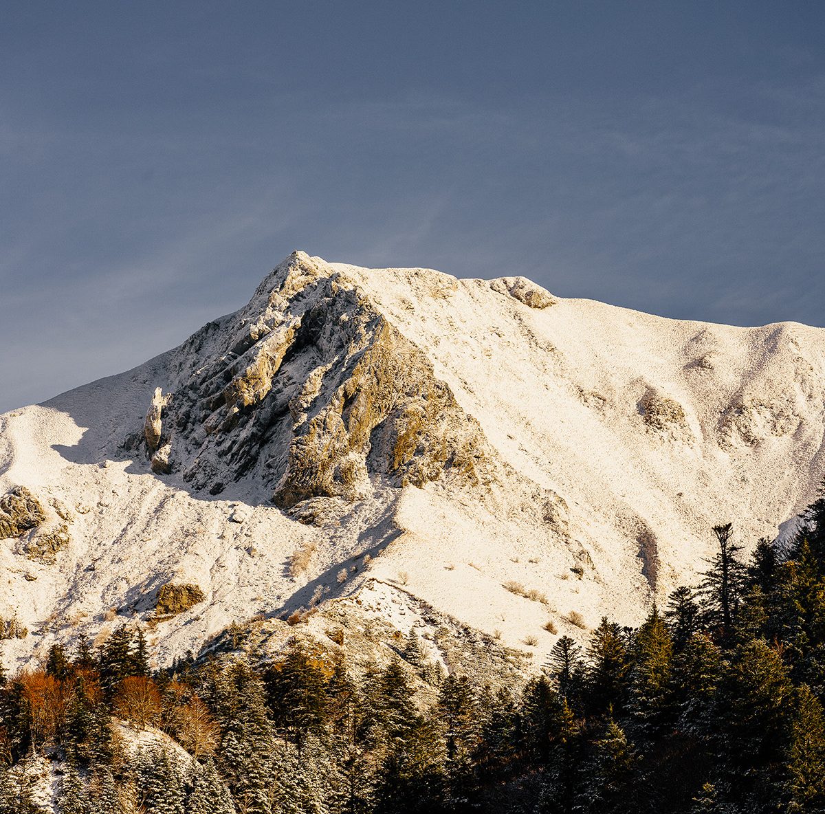 Les Champs De Neige Le Mont Dore Auvernha les-champs-de-neige-le-mont-dore-auvernha